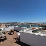 Vista Marina 公寓